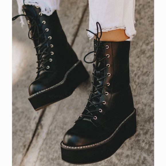 Dolls Kill Shoes - 𝙍𝙀𝙎𝙏𝙊𝘾𝙆𝙀𝘿🖤Obsessed With You Platform Boot - BLACK